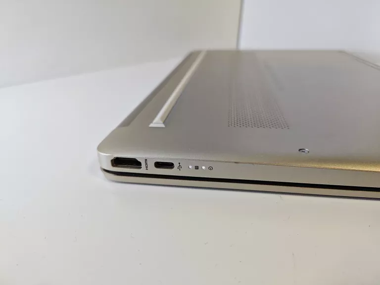 LAPTOP HP 15S 15,6" INTEL CORE I5-1035G1 W10 16GB RAM 1TB SSD FQ1057NW