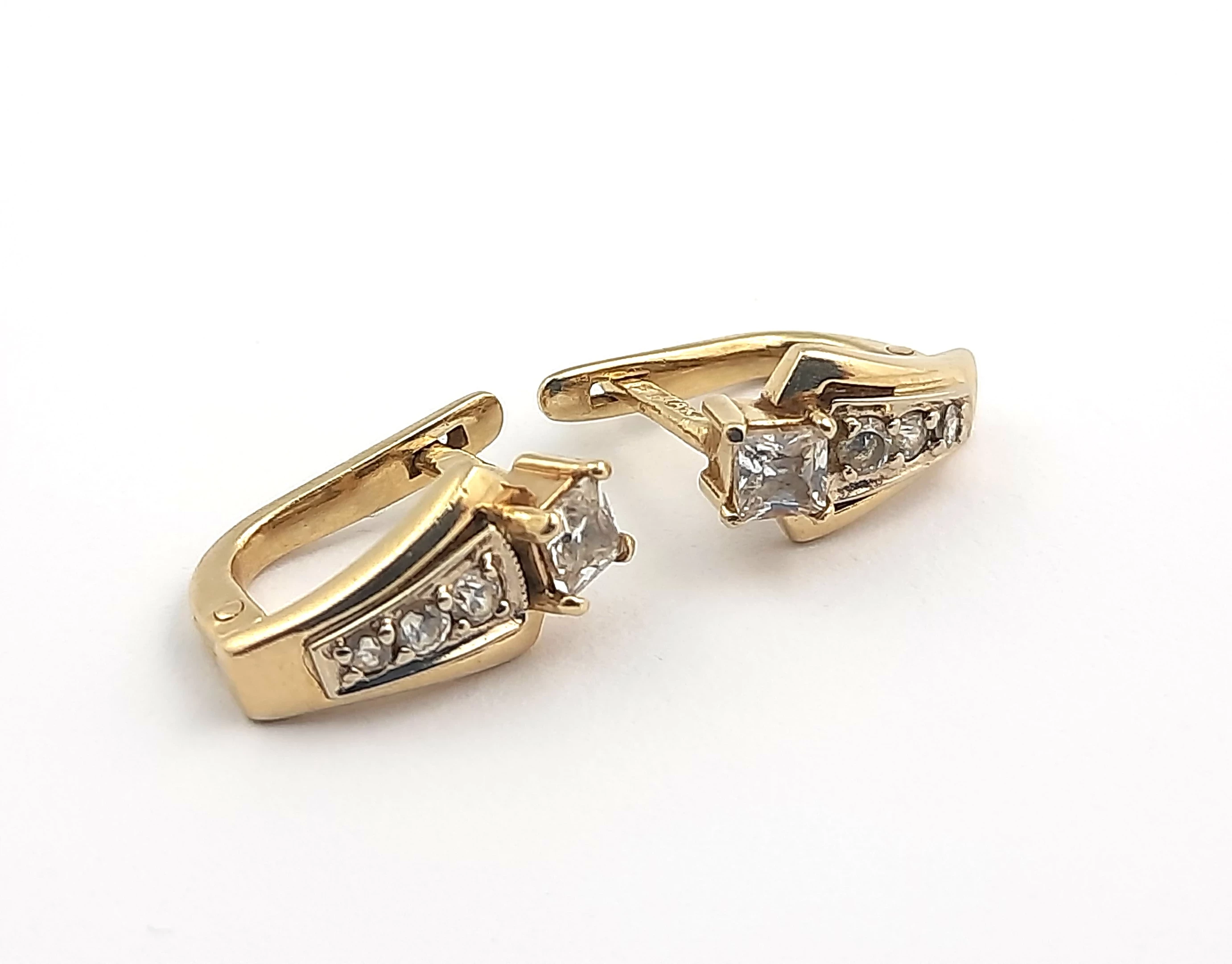 zlote-kolczyki-z-cyrkoniami-p585-280g-stan-11323-2