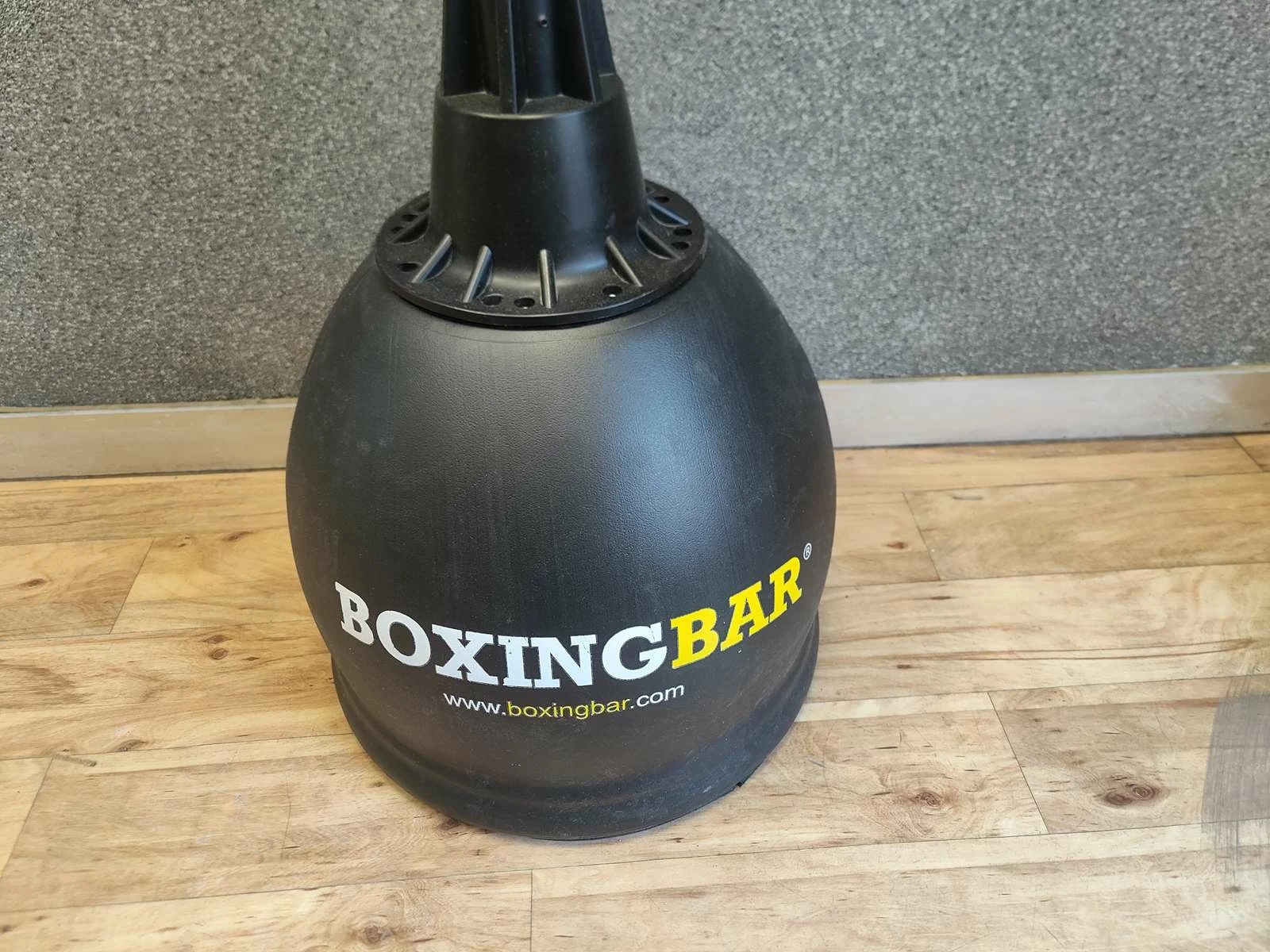 boxing-bar-instrukcja-kolor-dominujacy-czarny