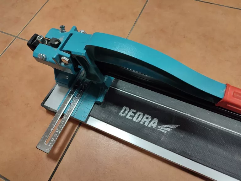 PRZECINARKA RĘCZNA DO PŁYTEK DEDRA DED1154 1200 MM