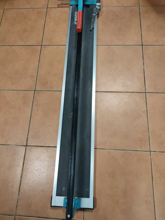 PRZECINARKA RĘCZNA DO PŁYTEK DEDRA DED1154 1200 MM
