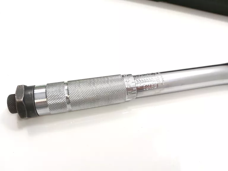 macallister-klucz-dynamometryczny-marka-macallister