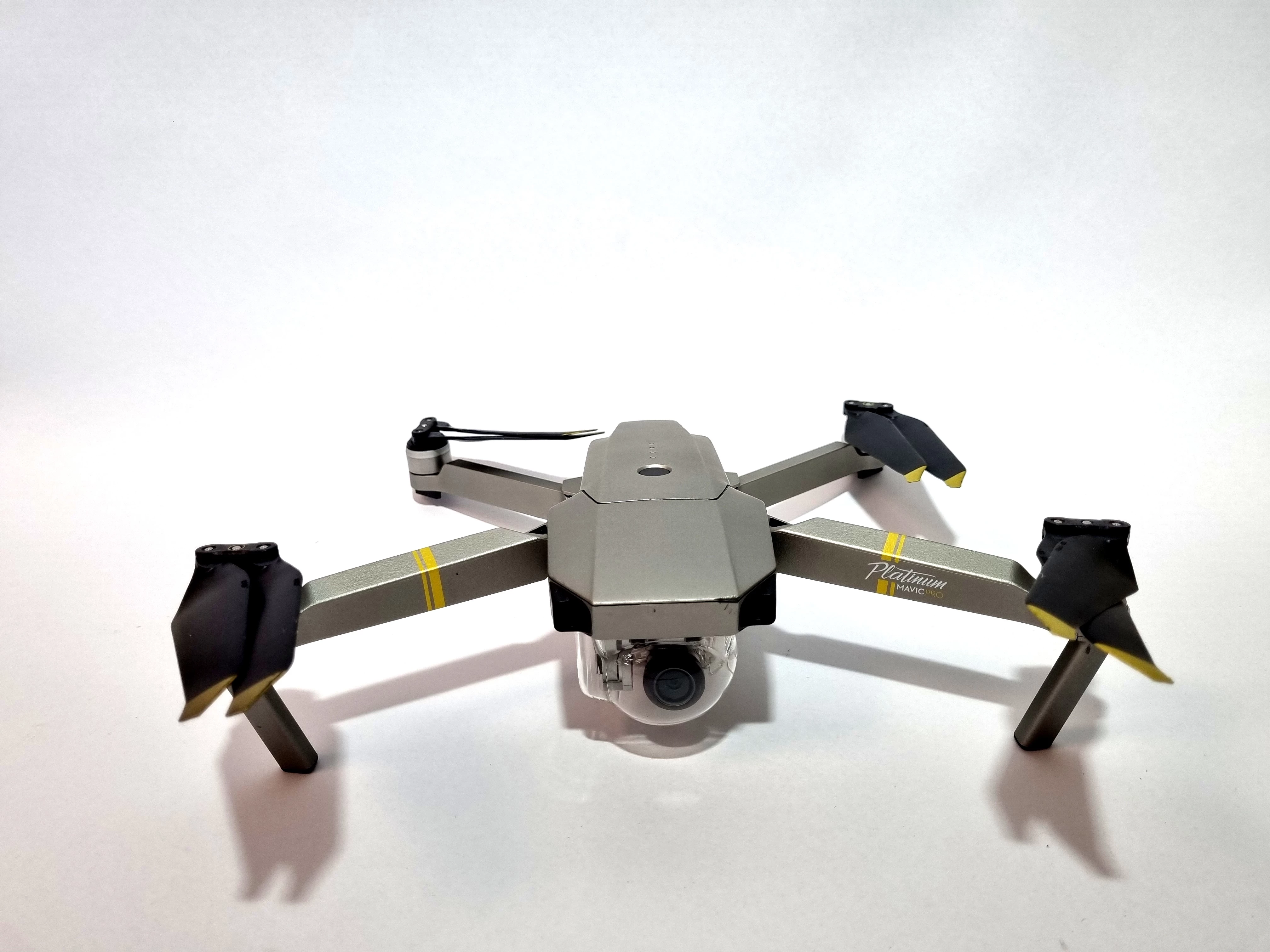 uszkodzony-dron-dji-mavic-pro-platinum-combo-glogowska-91a-poznan