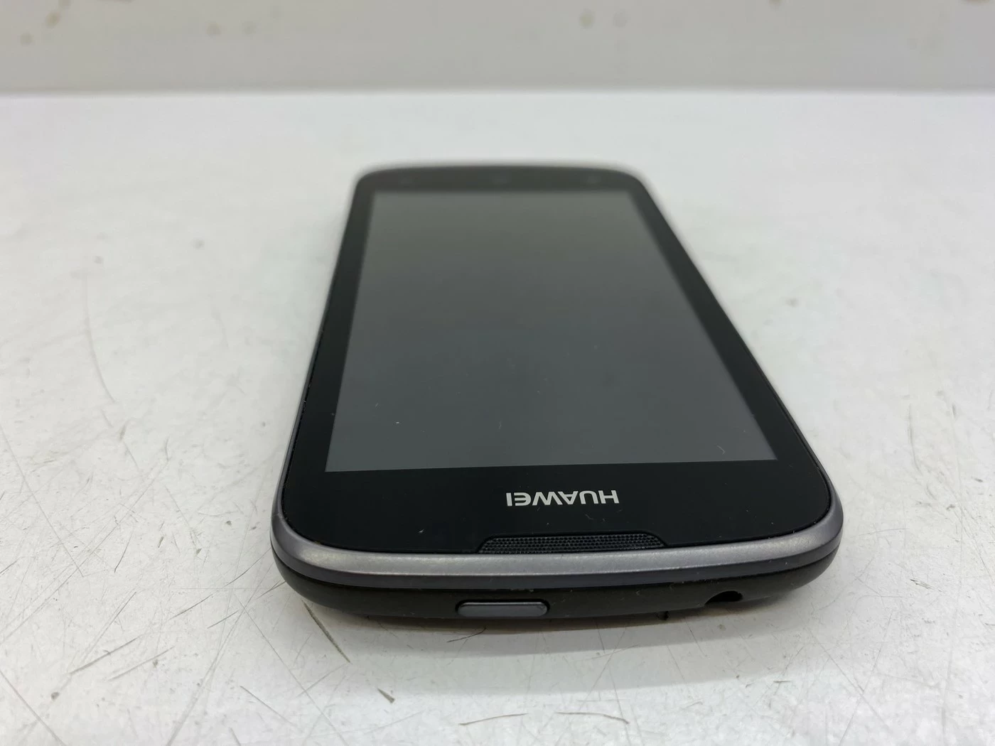 telefon-huawei-u8815-ean-gtin-6920702734376