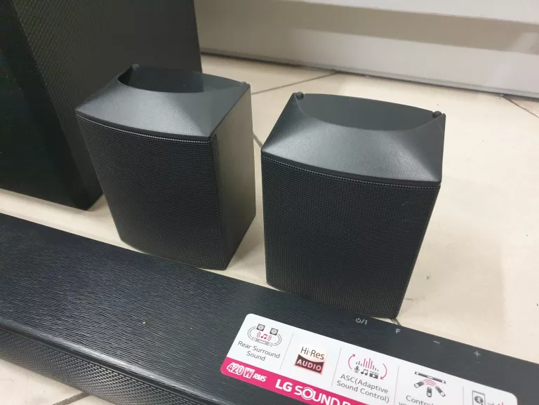 ZESTAW 4.1 SOUNDBAR + SUBWOOFER LG SJ4R BLUETOOTH | USB | 420W RMS