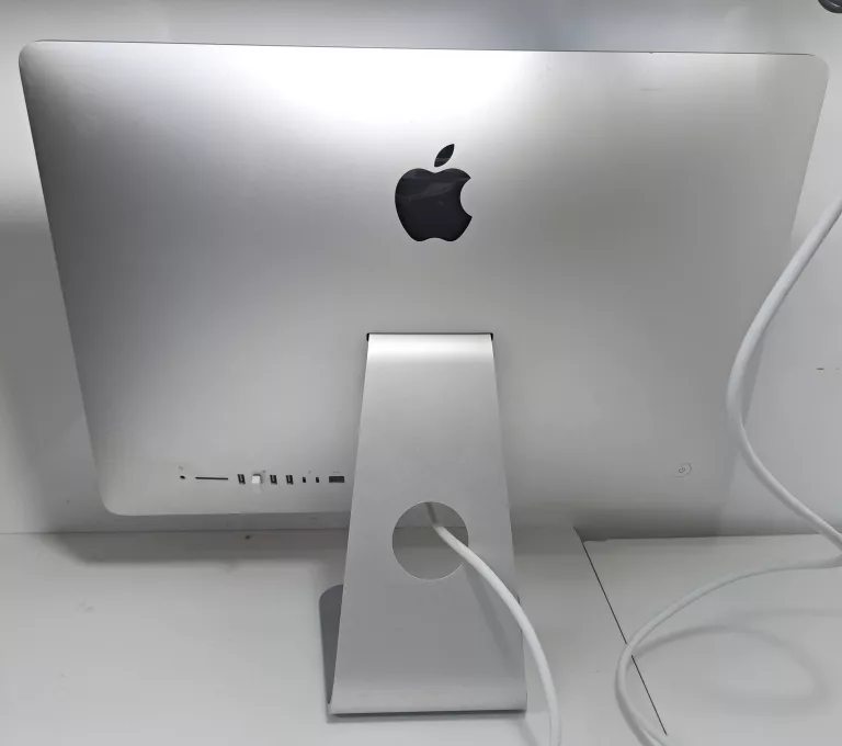 APPLE IMAC A1418 18.1 I5 16GB DDR4 21,5'' 2017R 240 GB PEKNIETY RÓG