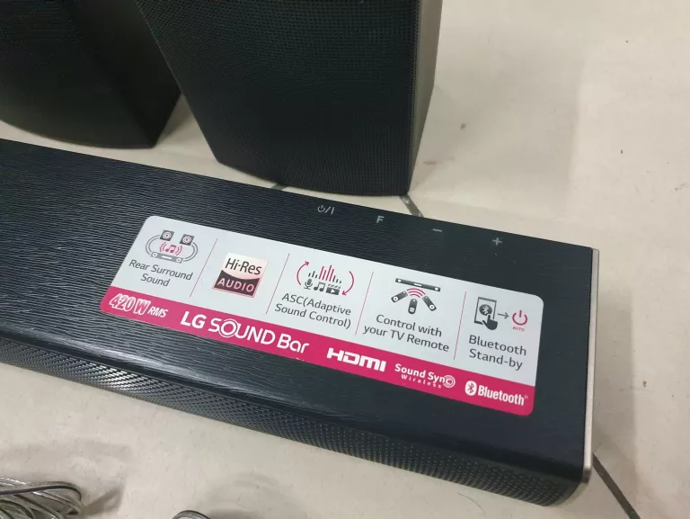 ZESTAW 4.1 SOUNDBAR + SUBWOOFER LG SJ4R BLUETOOTH | USB | 420W RMS