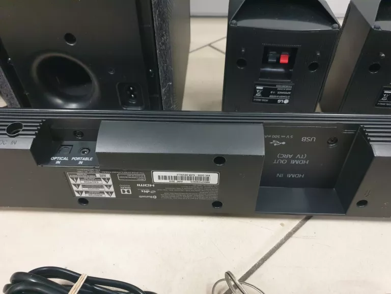 ZESTAW 4.1 SOUNDBAR + SUBWOOFER LG SJ4R BLUETOOTH | USB | 420W RMS