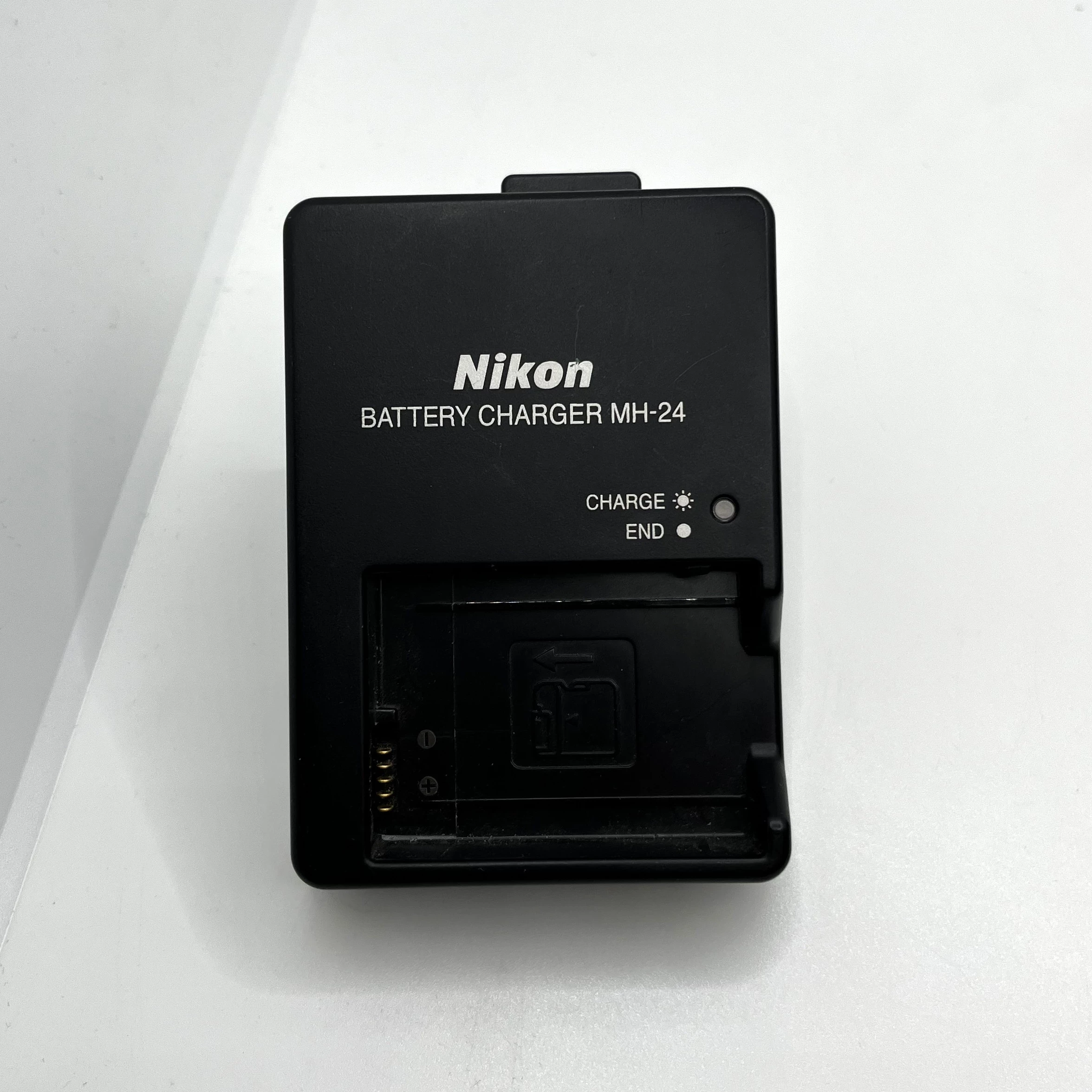 aparat-nikon-d3100-obiektyw-nikkor-dx-18-55mm-rozmiar-matrycy-inny