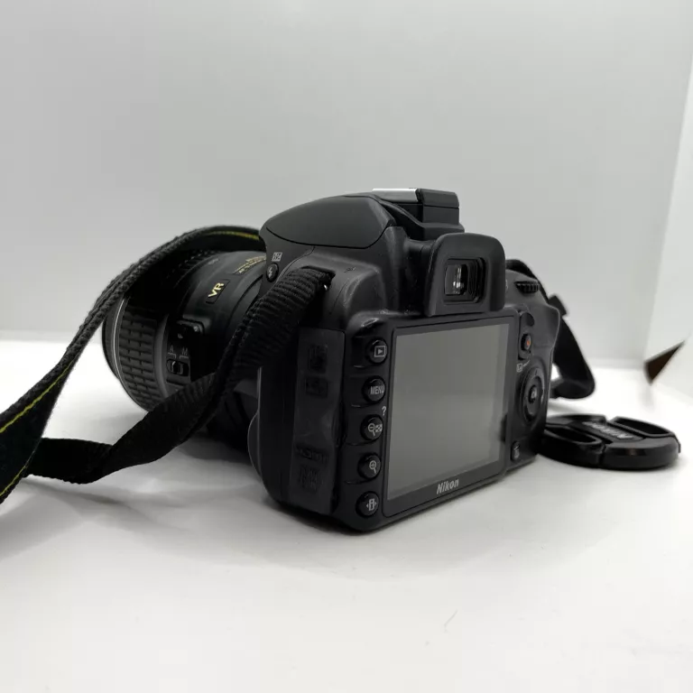 aparat-nikon-d3100-obiektyw-nikkor-dx-18-55mm-rozdzielczosc-141