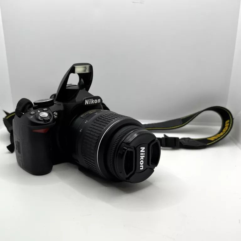 aparat-nikon-d3100-obiektyw-nikkor-dx-18-55mm-model-d3100