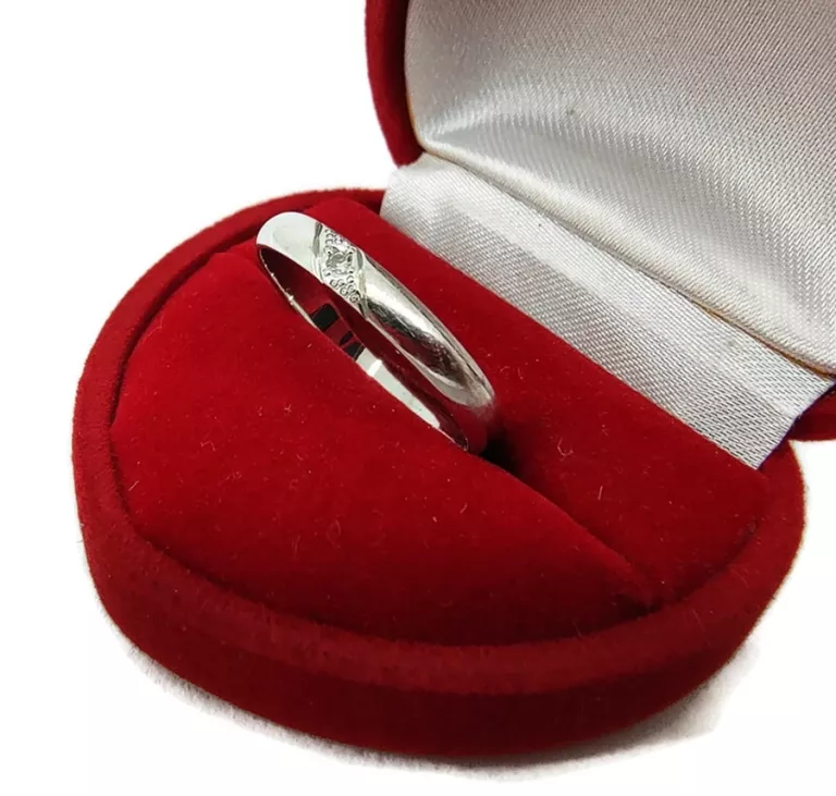 OBRĄCZKA Z BRYLANTEM BIAŁE ZŁOTO P.585 2,03G