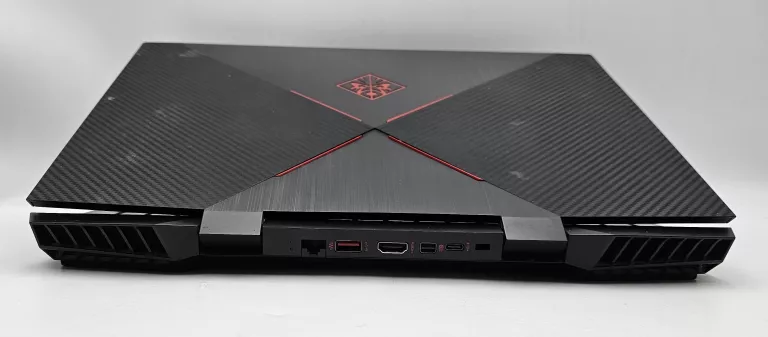 HP OMEN 15 I5-9300H 8GB 256GBSSD 1 TB HDD GTX1650 4GB WIN11H + ZASILACZ