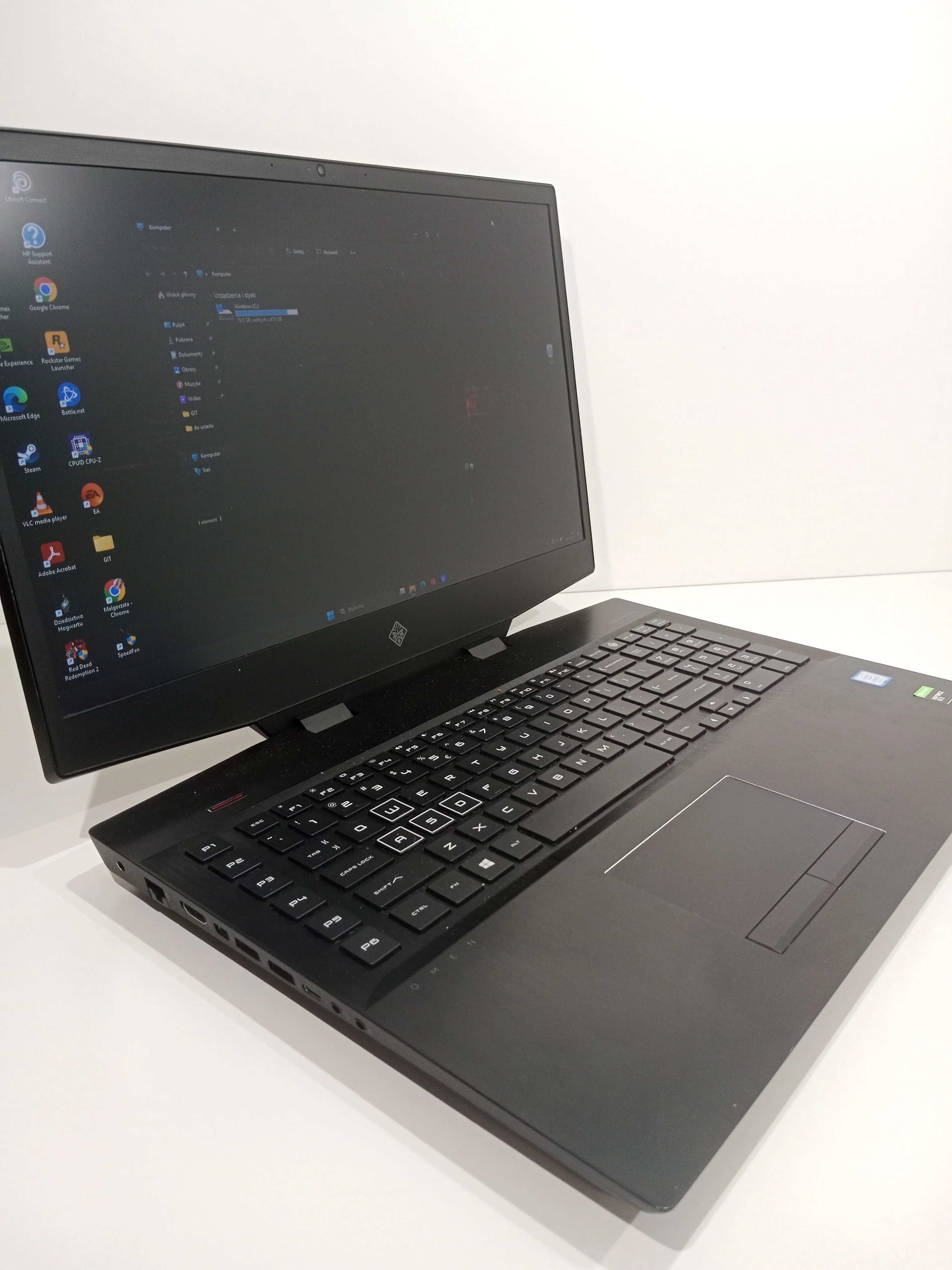 laptop-hp-omen-17-cb0006nw-512gb-16gb-ddr4-kod-producenta-7kb76ea