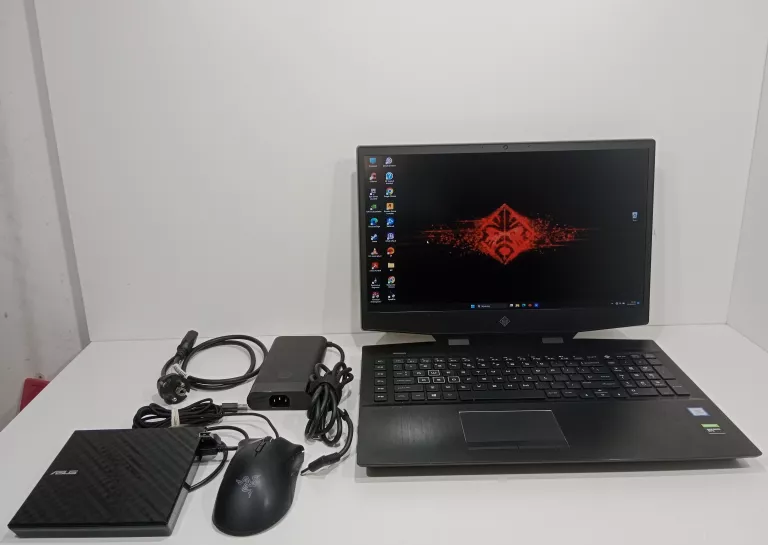 laptop-hp-omen-17-cb0006nw-512gb-16gb-ddr4-liczba-rdzeni-procesora-4329-3