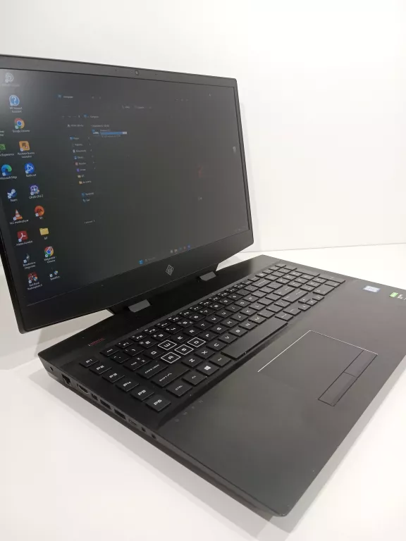 laptop-hp-omen-17-cb0006nw-512gb-16gb-ddr4-kod-producenta-7kb76ea
