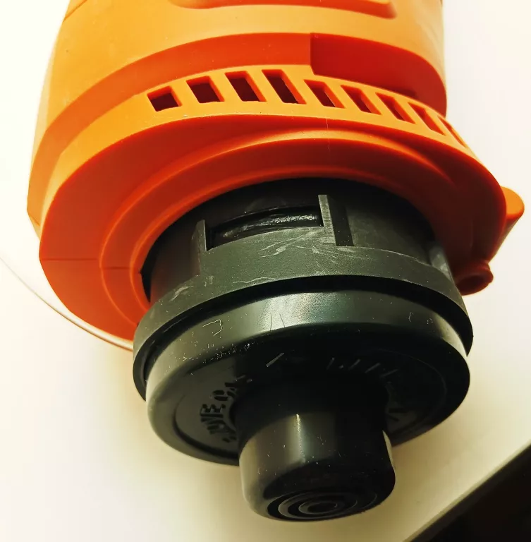 PODKASZARKA 250W KOSA GL250 BLACK&DECKER