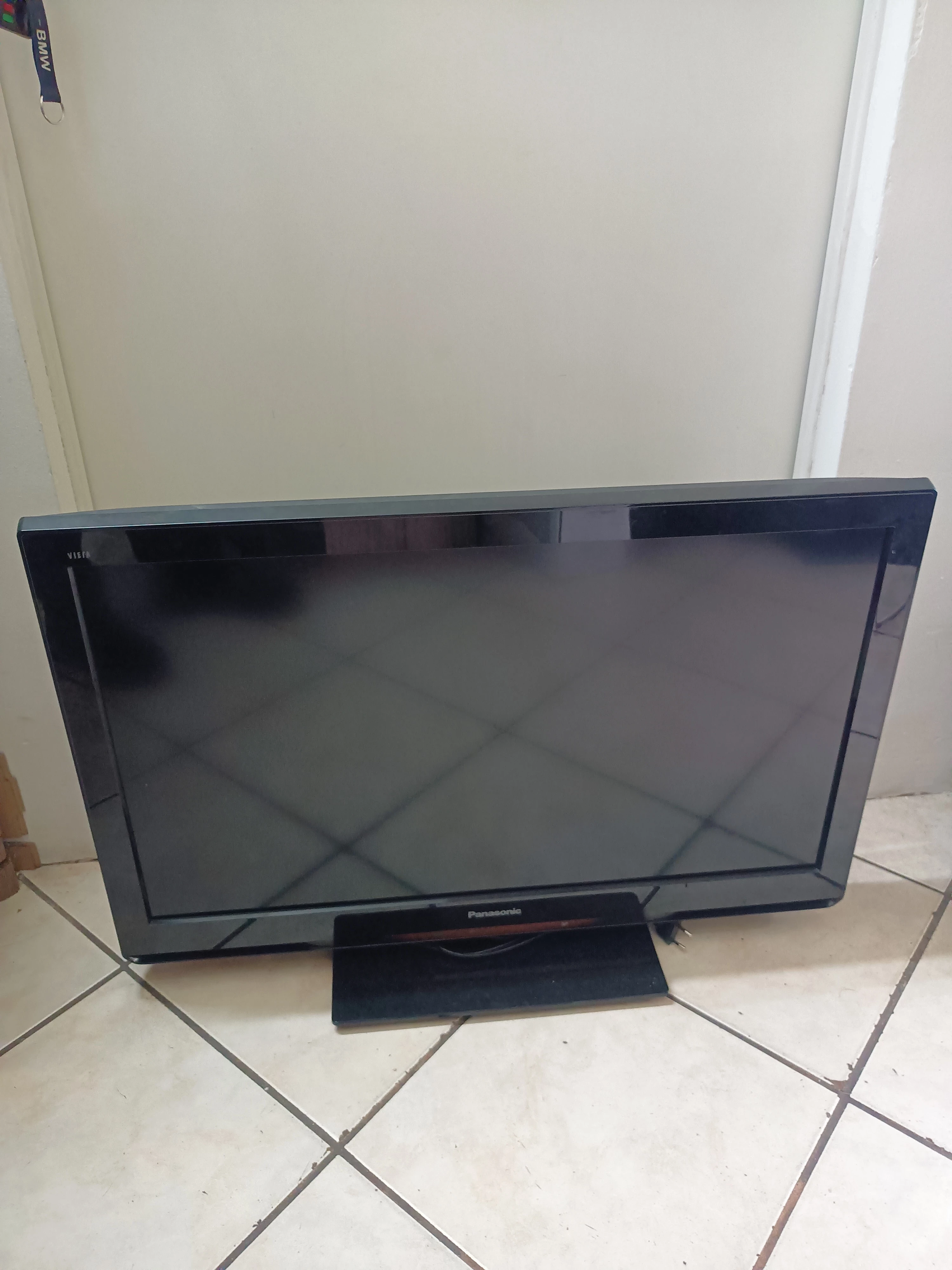 telewizor-panasonic-tx-l32ux3e-brak-pilota-polecamy-tanio-stan-11323-2