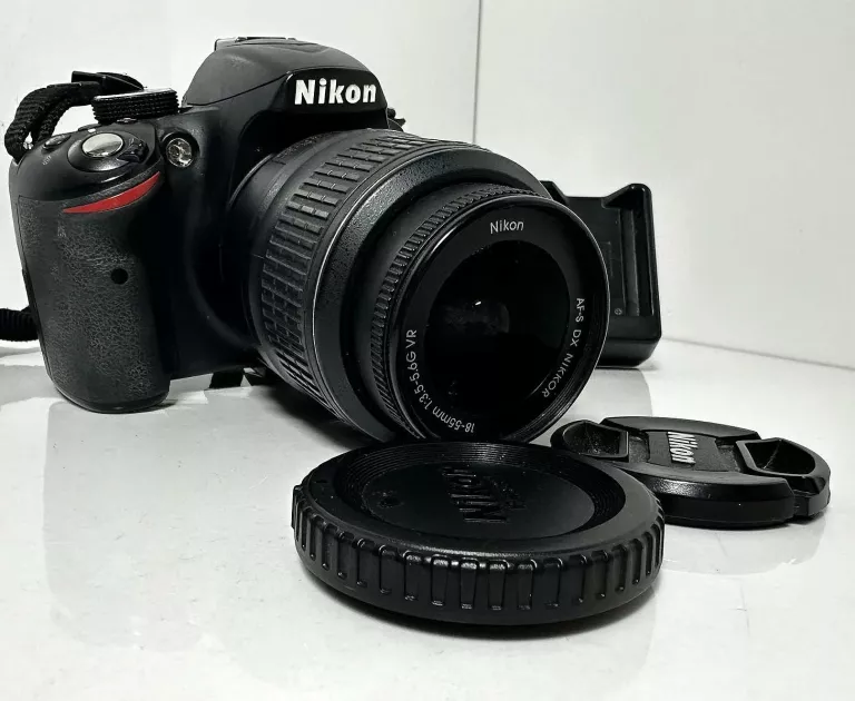 NIKON D3200