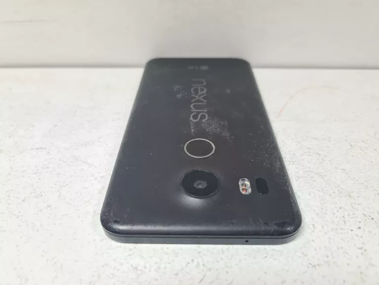 telefon-lg-nexus-5x-ean-gtin-8806084997371