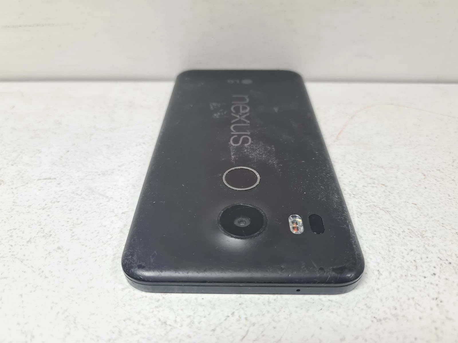 telefon-lg-nexus-5x-ean-gtin-8806084997371