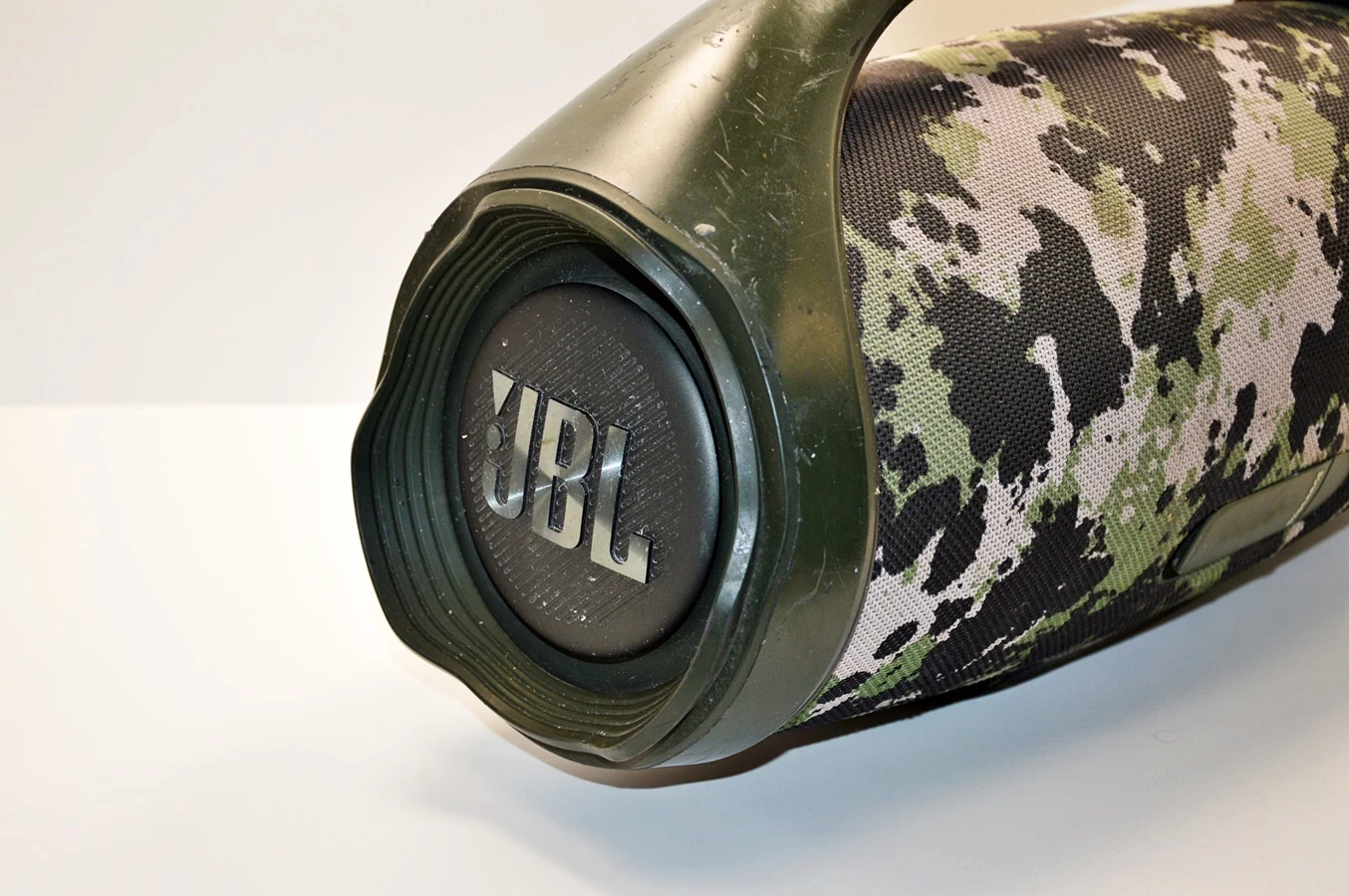 glosnik-mobilny-jbl-boombox-2-moro-bluetooth-funkcje-funkcja-powerbanku