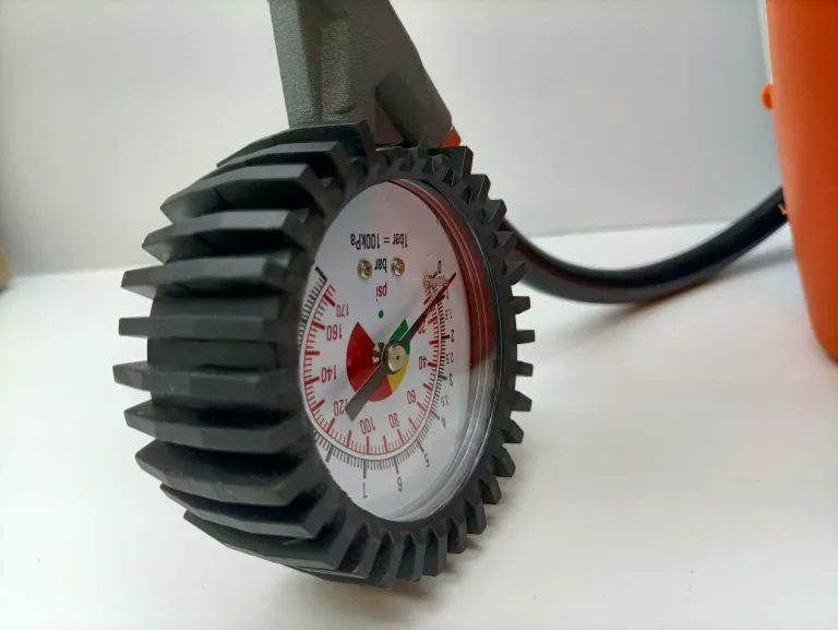 REVOLUTION AIR KOMPRESOR BEZOLEJOWY MINY 8 BAR