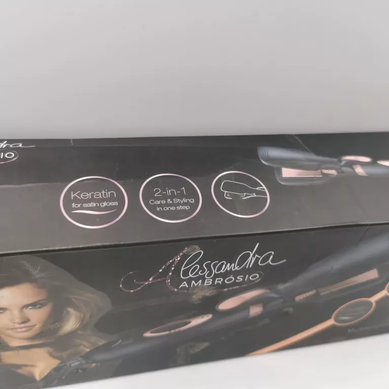 ZESTAW DO STYLIZACJI WŁOSÓW ALESSANDRA AMBROSIO