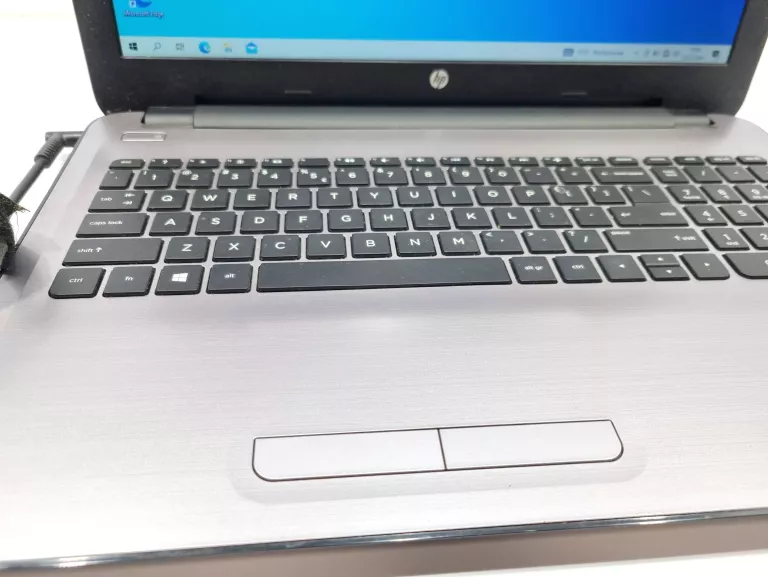 LAPTOP HP 250 G5