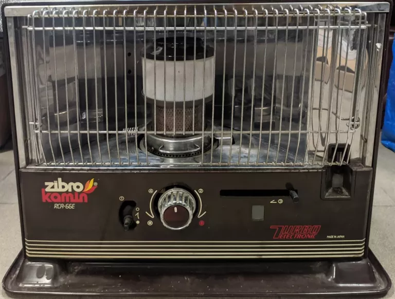 japonski-piecyk-na-nafte-zibro-kamin-rca-66e-dworcowa-26-bytom