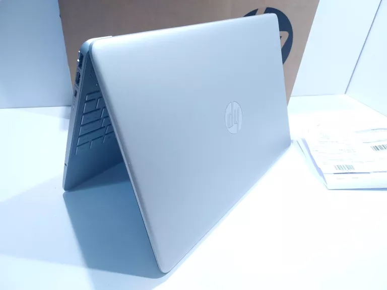 LAPTOP HP 15-DW3123NW I3 8/256GB WIN11 G.W.A.R.A.N.C.J.A.