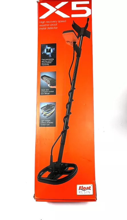 WYKRYWACZ METALI QUEST X5 Z PINPOINTEREM