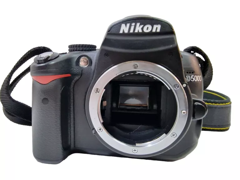 aparat-cyfrowy-nikon-d5000-maly-przebieg-6116-zdjec-bdb-stan-body-rozdzielczosc-1200