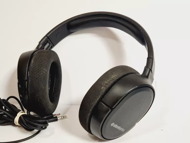 sluchawki-steelseries-arctis-1-czarne-stan-uzywany