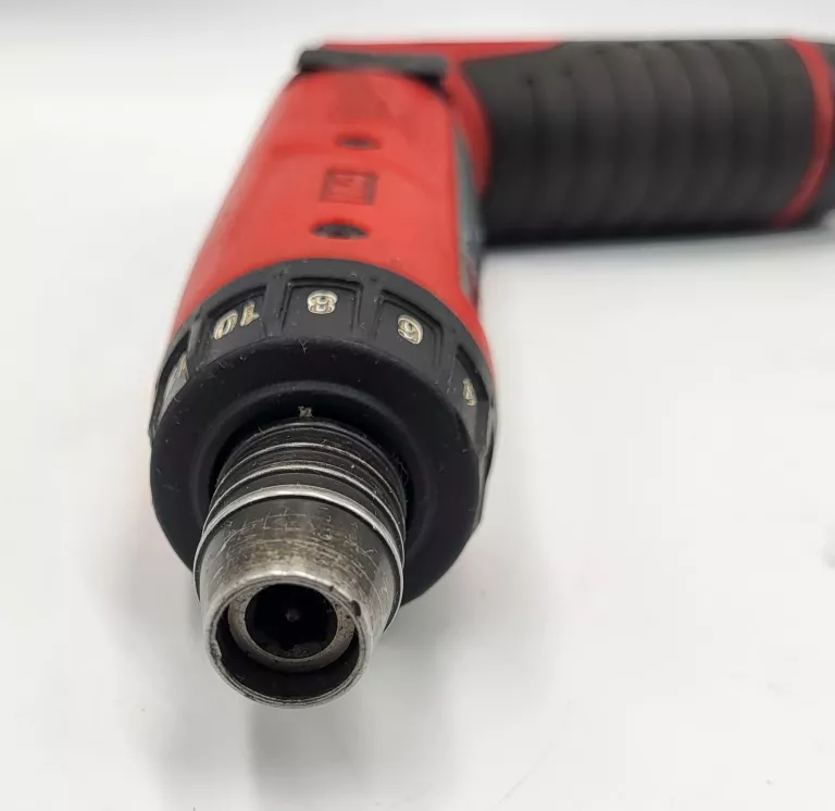WKRĘTAK AKUMULATOROWY MILWAUKEE M4 D-202B 4V 1/4' +AKU2AH 4933440475