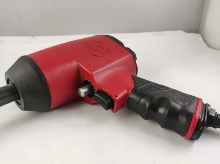 KLUCZ UDAROWY PNEUMATYCZNY CHICAGO PNEUMATIC CP749-2 PUDEŁKO