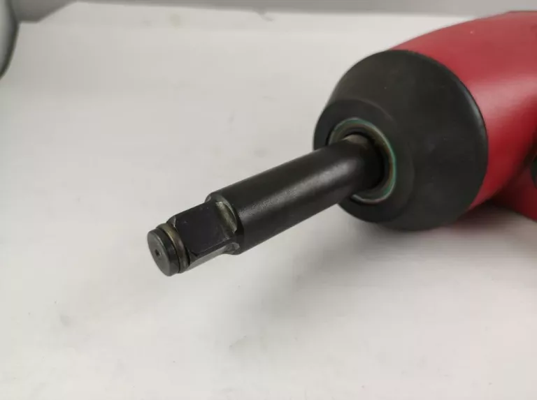 KLUCZ UDAROWY PNEUMATYCZNY CHICAGO PNEUMATIC CP749-2 PUDEŁKO