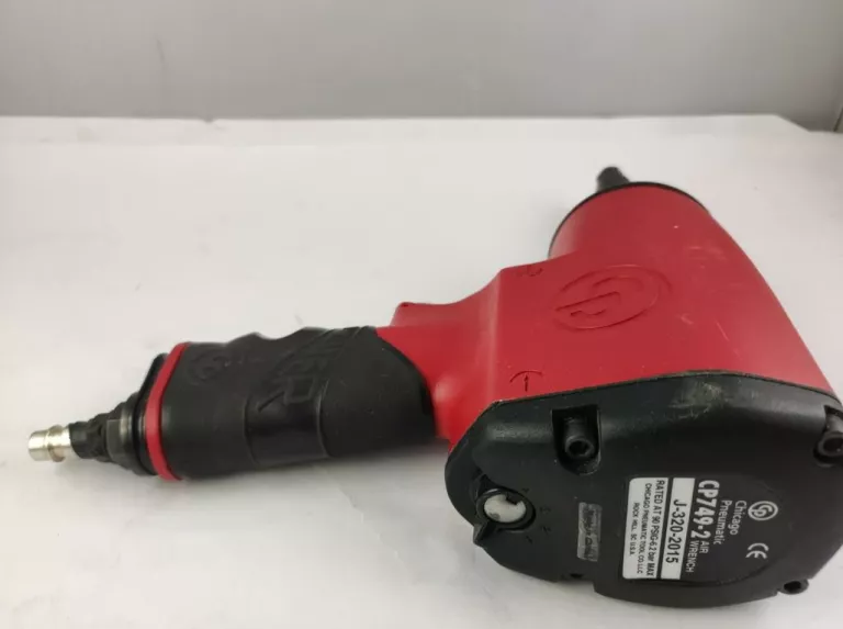 KLUCZ UDAROWY PNEUMATYCZNY CHICAGO PNEUMATIC CP749-2 PUDEŁKO