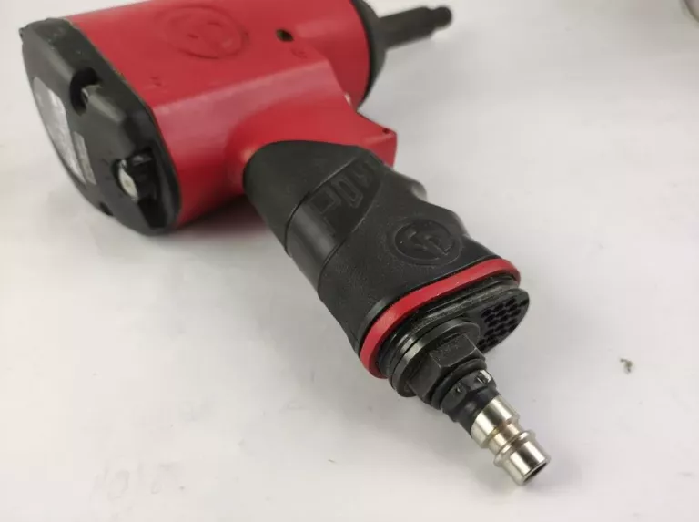 KLUCZ UDAROWY PNEUMATYCZNY CHICAGO PNEUMATIC CP749-2 PUDEŁKO