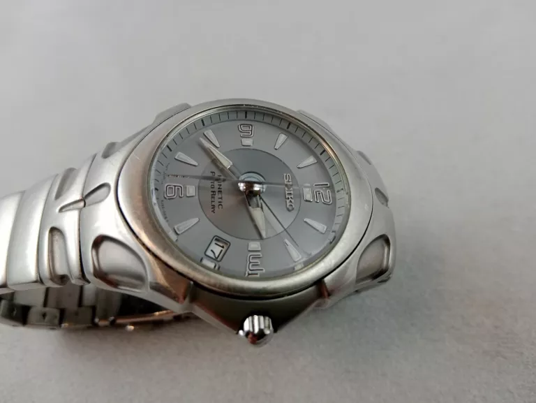 ZEGAREK SEIKO 5J22-OA20 KINETIC AUTO RELAY