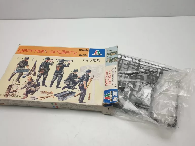 MODEL DO SKLEJANIA ITALERI FIGURKI GERMAN ARTILLERY NO 301 KOMPLET