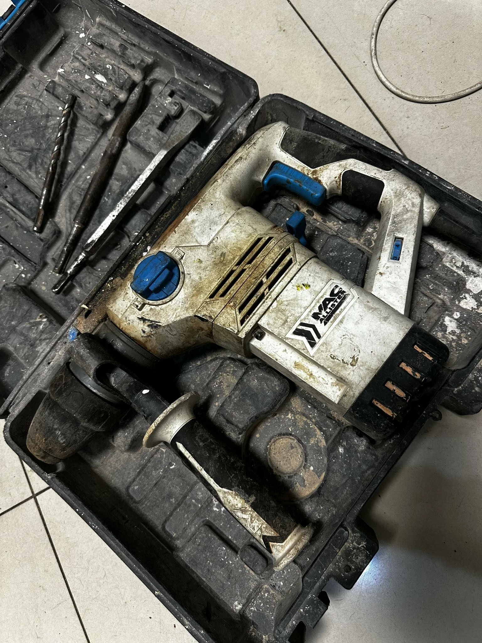 mlotowiertarka-macallister-msrh1200-komplet-typ-uchwytu-sds-plus