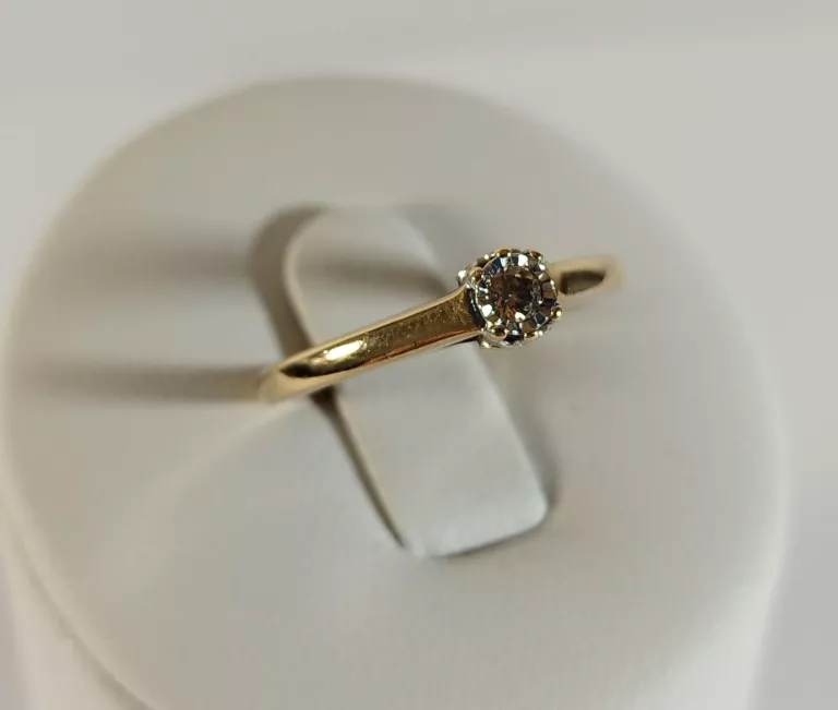 zloty-pierscionek-z-diamentem-080-gr-375-pr-ean-gtin-5054110038144