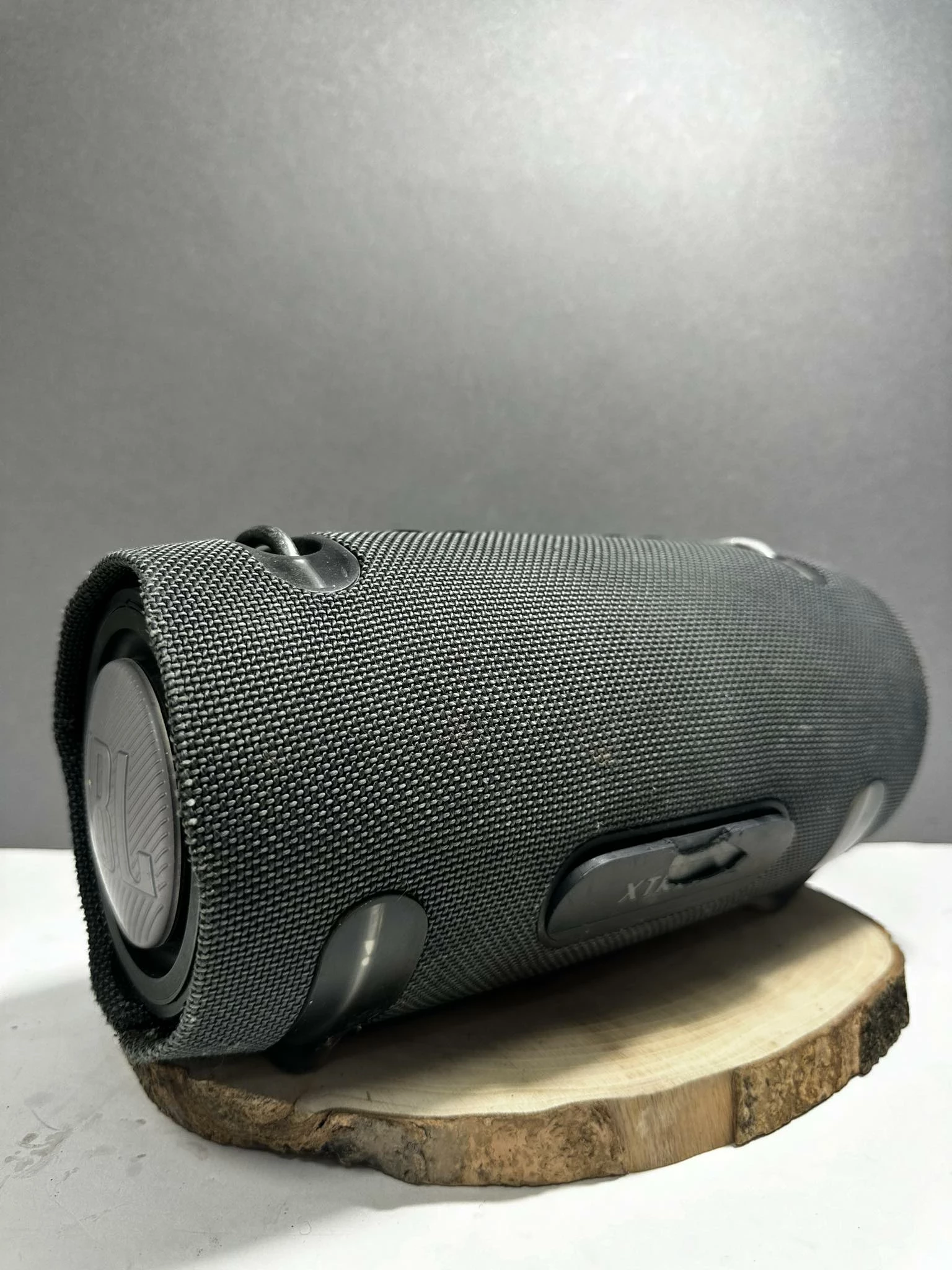 glosnik-jbl-xtreme-2-product-id-c9d907fd-540f-4730-af3b-a0cb9e2003eb