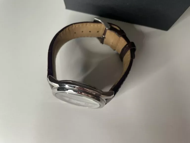 ZEGAREK CITIZEN ECO-DRIVE J810 + PUDEŁKO, CERTYFIKAT