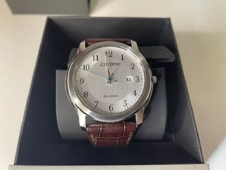 ZEGAREK CITIZEN ECO-DRIVE J810 + PUDEŁKO, CERTYFIKAT