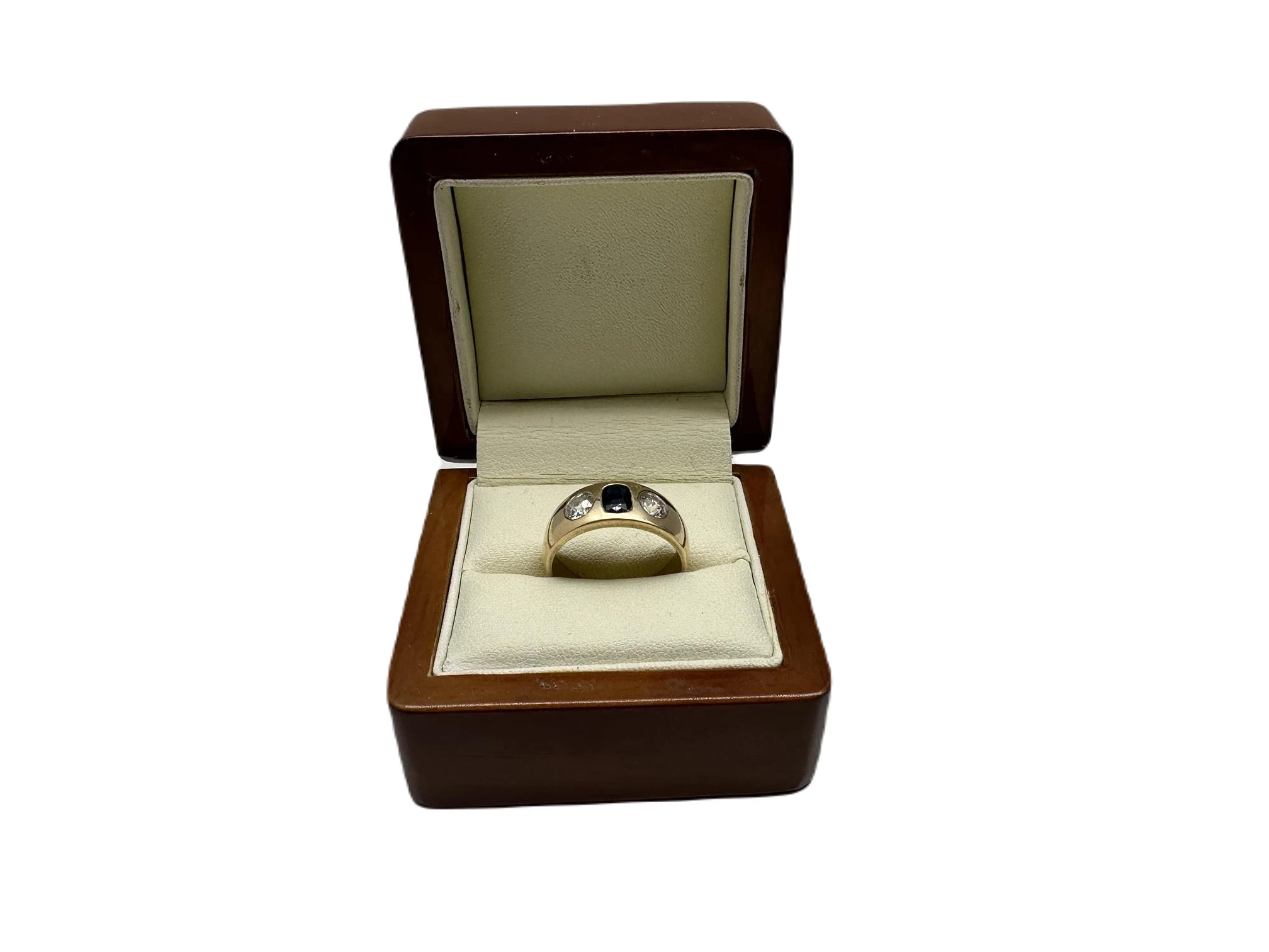 przepiekny-zloty-pierscionek-z-diamentami-719g-585-r19-ean-gtin-817444010577