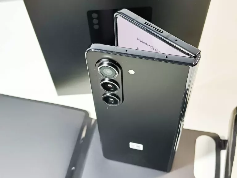 SMARTFON SAMSUNG GALAXY Z FOLD 5 12 /256GB IDEAŁ