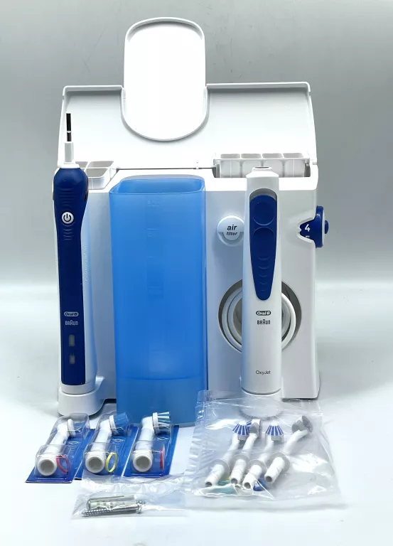 SZCZOTECZKA Z IRYGATOREM ORAL-B PRO 2000