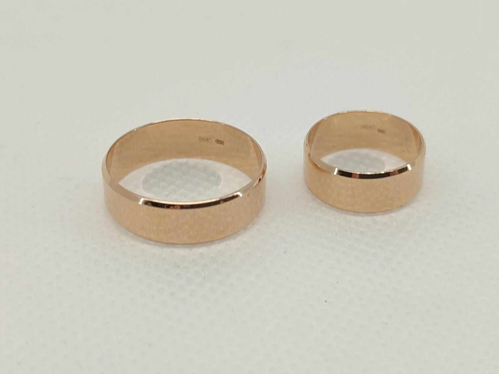 zlote-obraczki-komplet-proby-585-760g-wykonczenie-polerowane